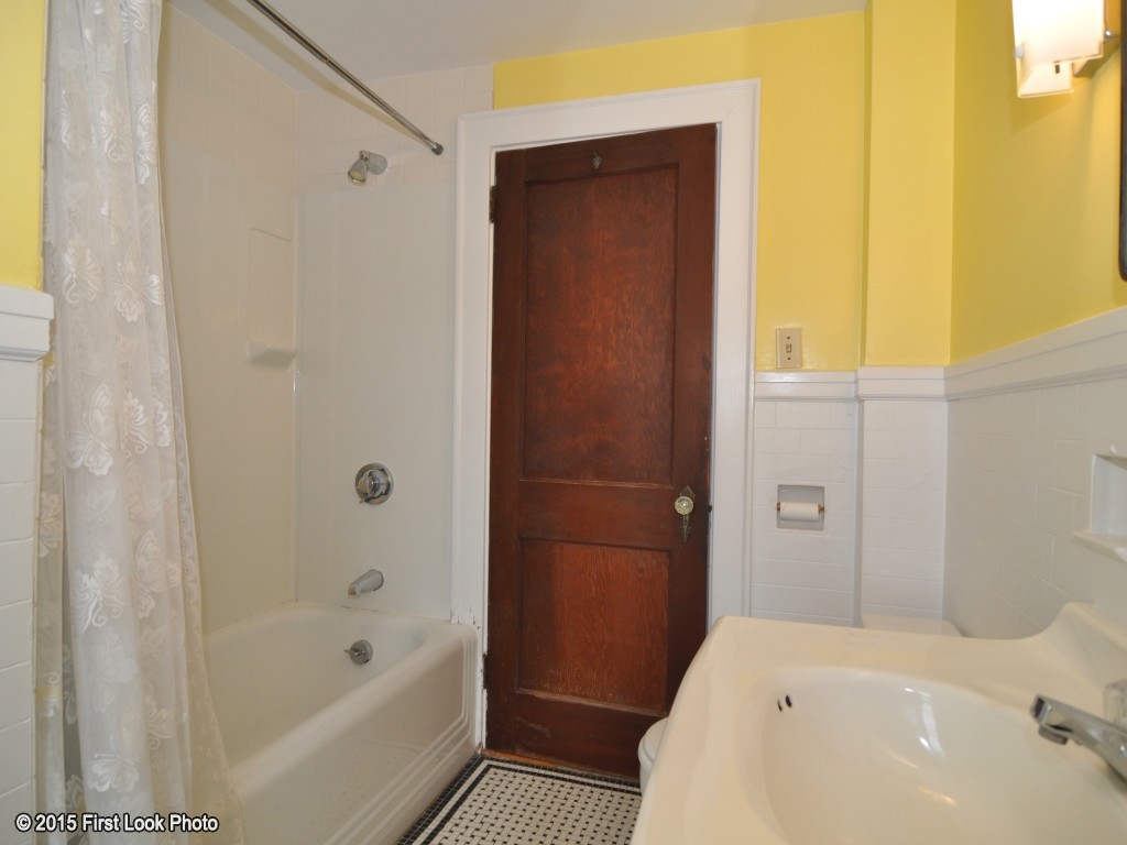 2148 Main Road Tiverton, RI 02878 - Photo 30 of 30