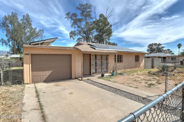 $250,000 | 1981 East Fayette Vista, Tucson, AZ 85713