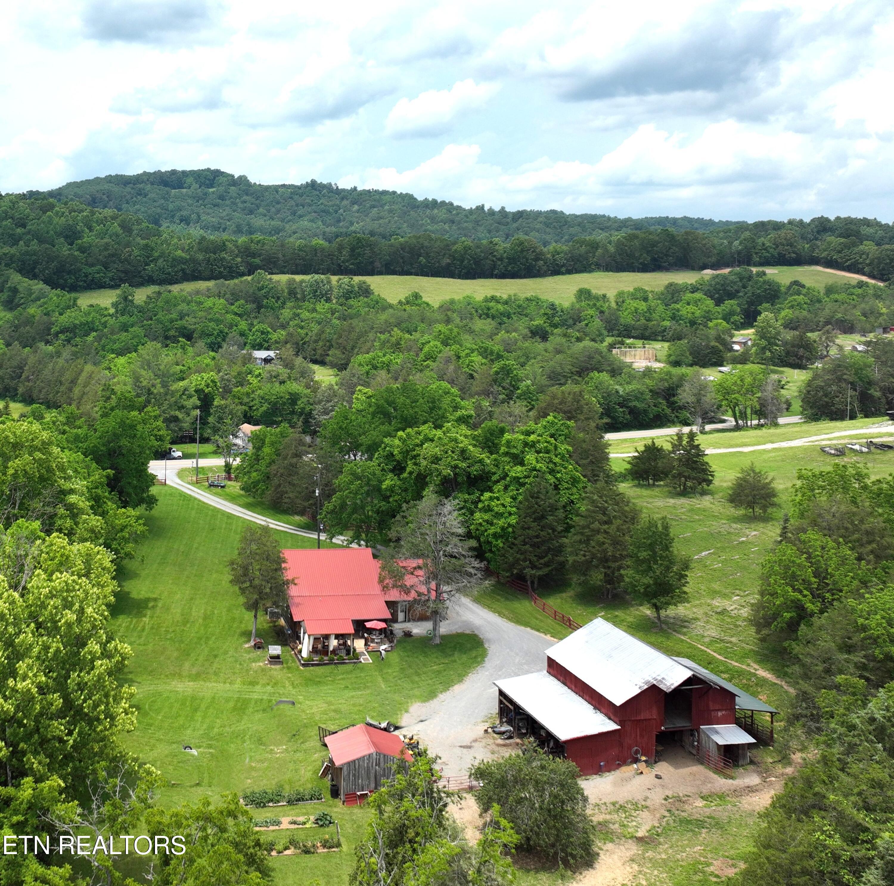 871 Hickory Valley Road Maynardville, TN 37807 - Photo 58 of 60 dji_fly_20250606_141244_27_1749233820985
