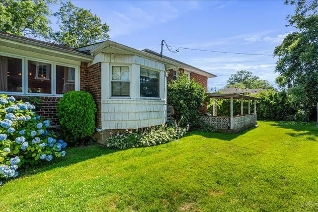 $1,290,000 | 157 Birch Drive, New Hyde Park, NY 11040