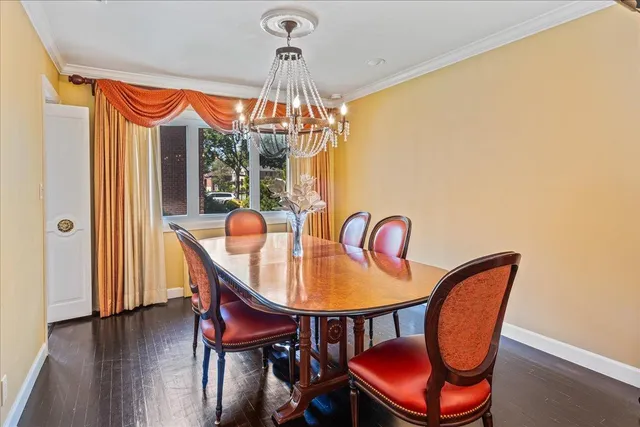 $1,290,000 | 157 Birch Drive, New Hyde Park, NY 11040