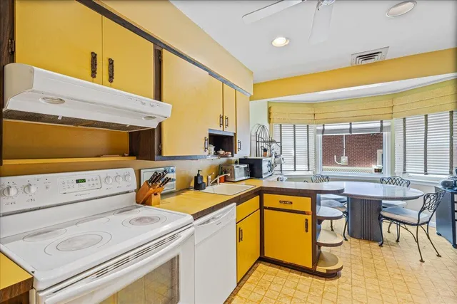 $1,290,000 | 157 Birch Drive, New Hyde Park, NY 11040