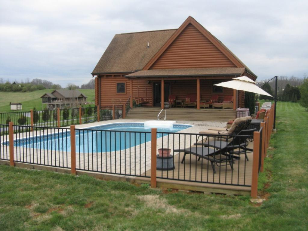 581 Way Cross Road Church Hill, TN 37642 - Photo 31 of 36 View of Pool and House