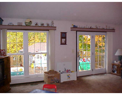 636 Benson Road Northbridge, MA 01588 - Photo 5 of 8 Gallery Image 5