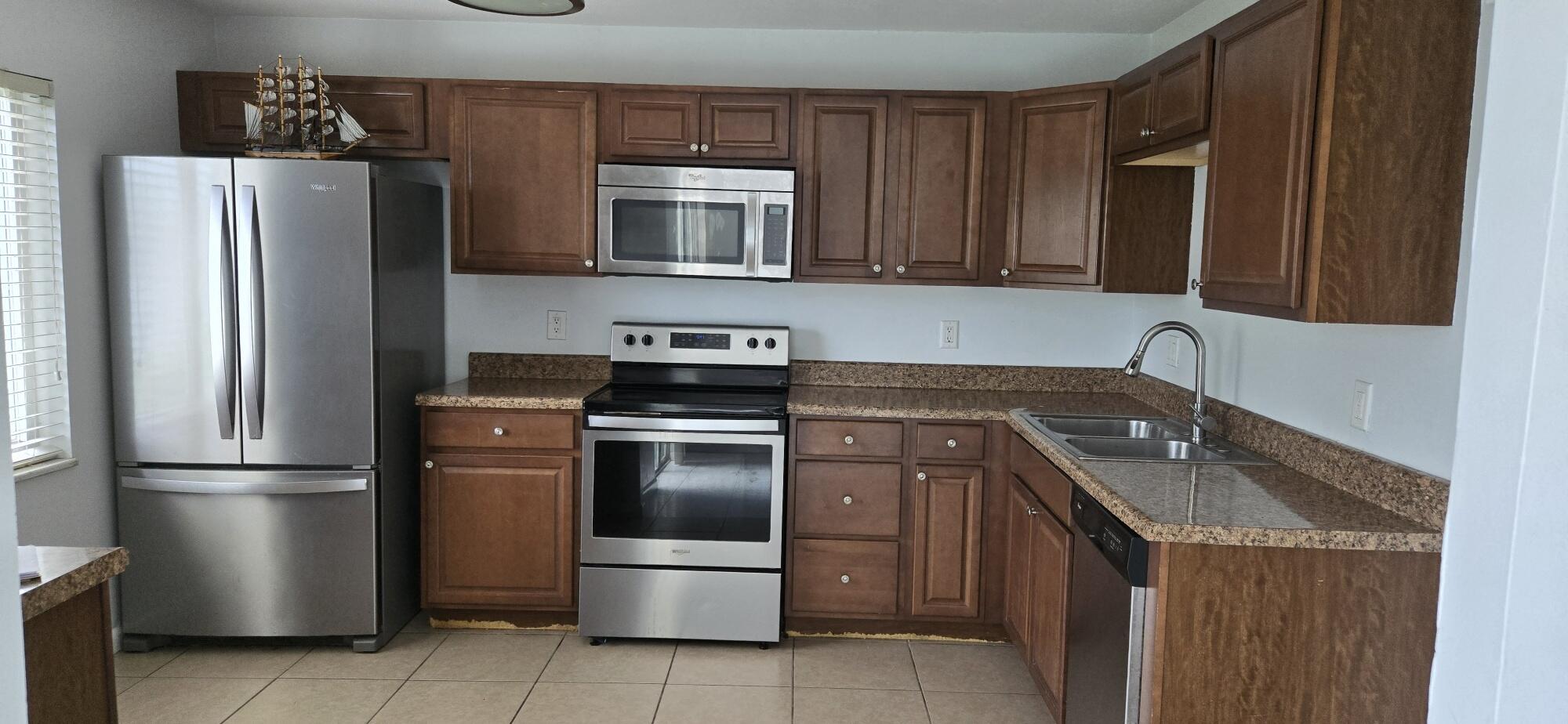 6158 Westfall Road Lake Worth, FL 33463 - Photo 2 of 24 20250929_135316_resized