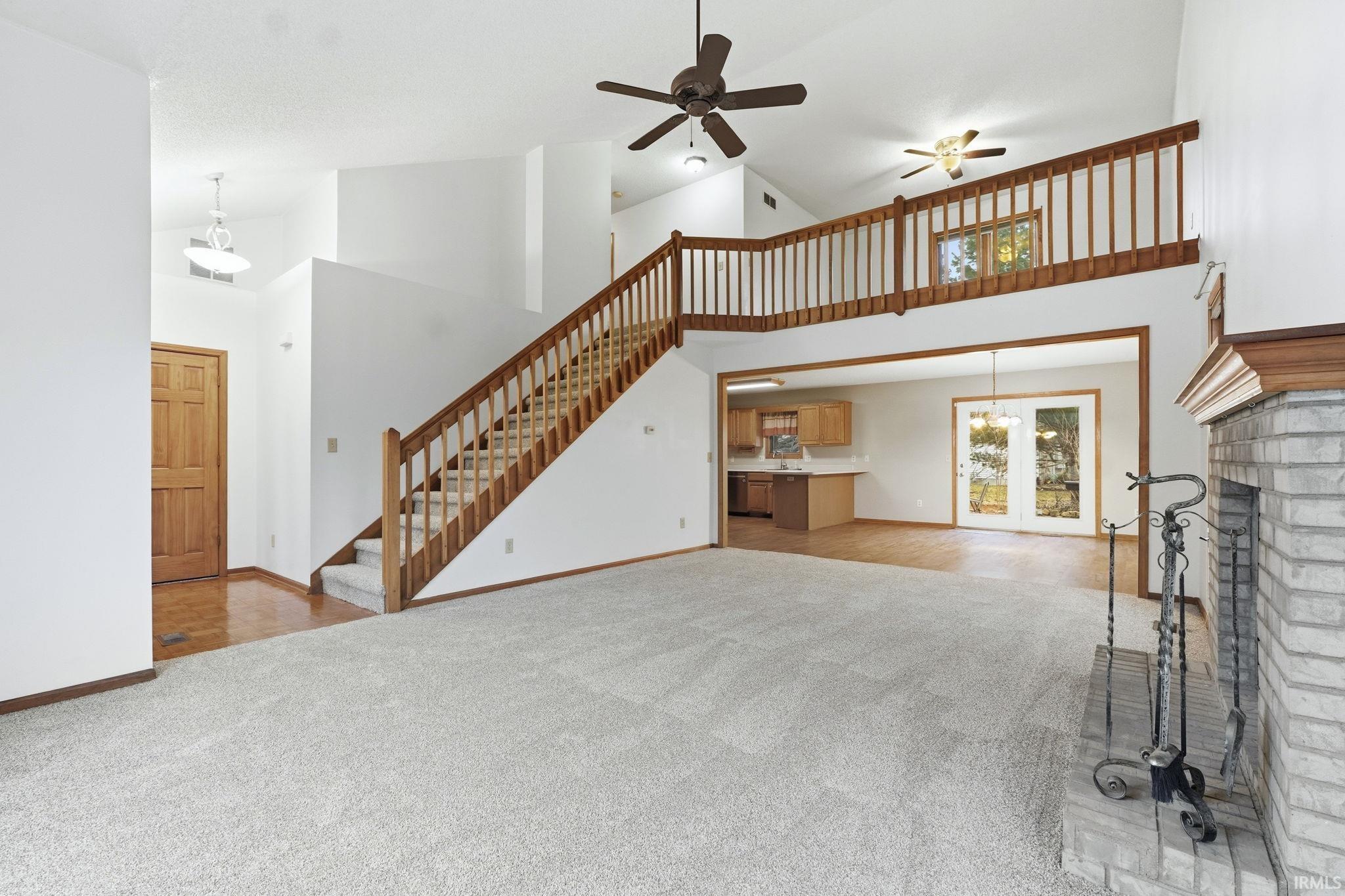 9406 Mill Ridge Run Fort Wayne, IN 46835 - Photo 4 of 34