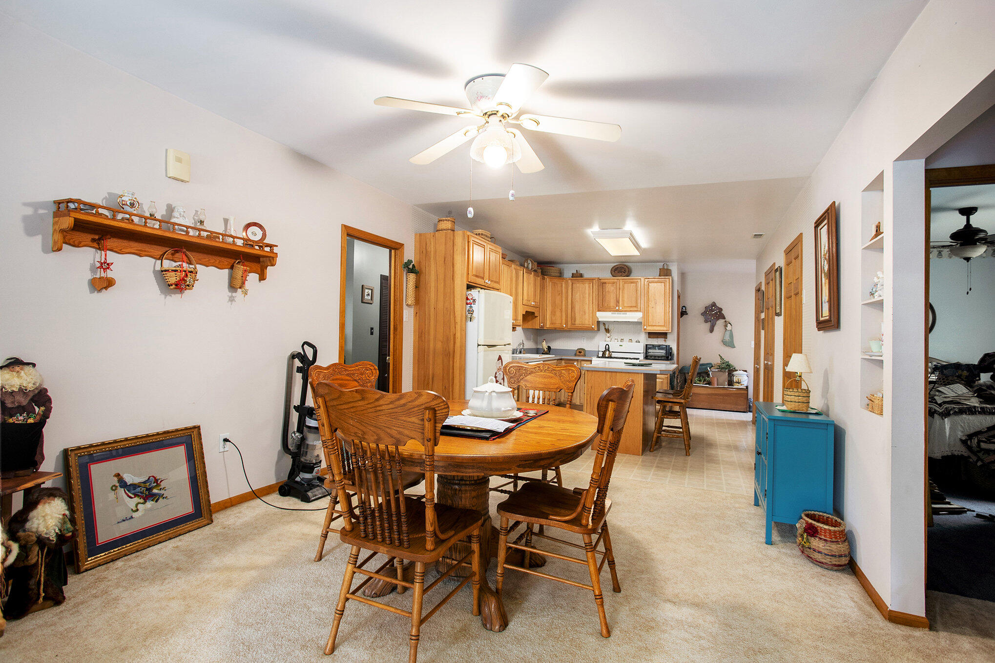 66867 Winding River Road Constantine, MI 49042 - Photo 9 of 21 004_581a3684