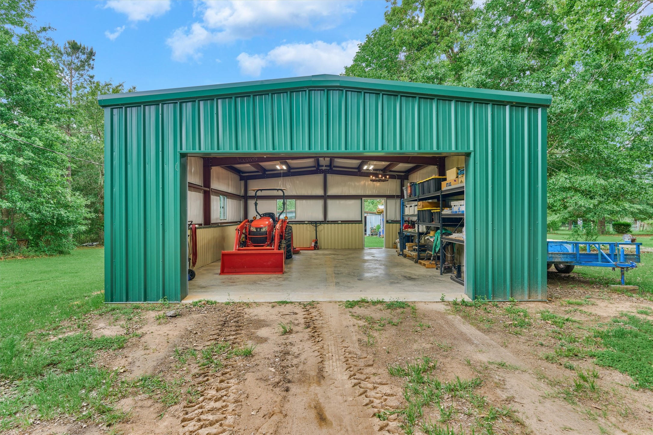 88 Piney Point Road Huntsville, TX 77340 - Photo 13 of 46