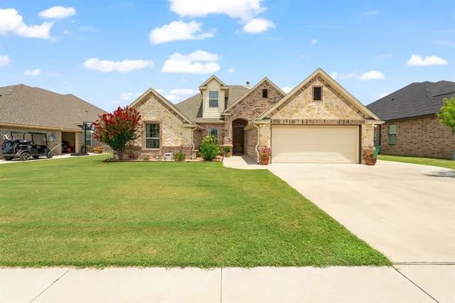 $547,000 | 152 Crenshaw Court, Stephenville, TX 76401