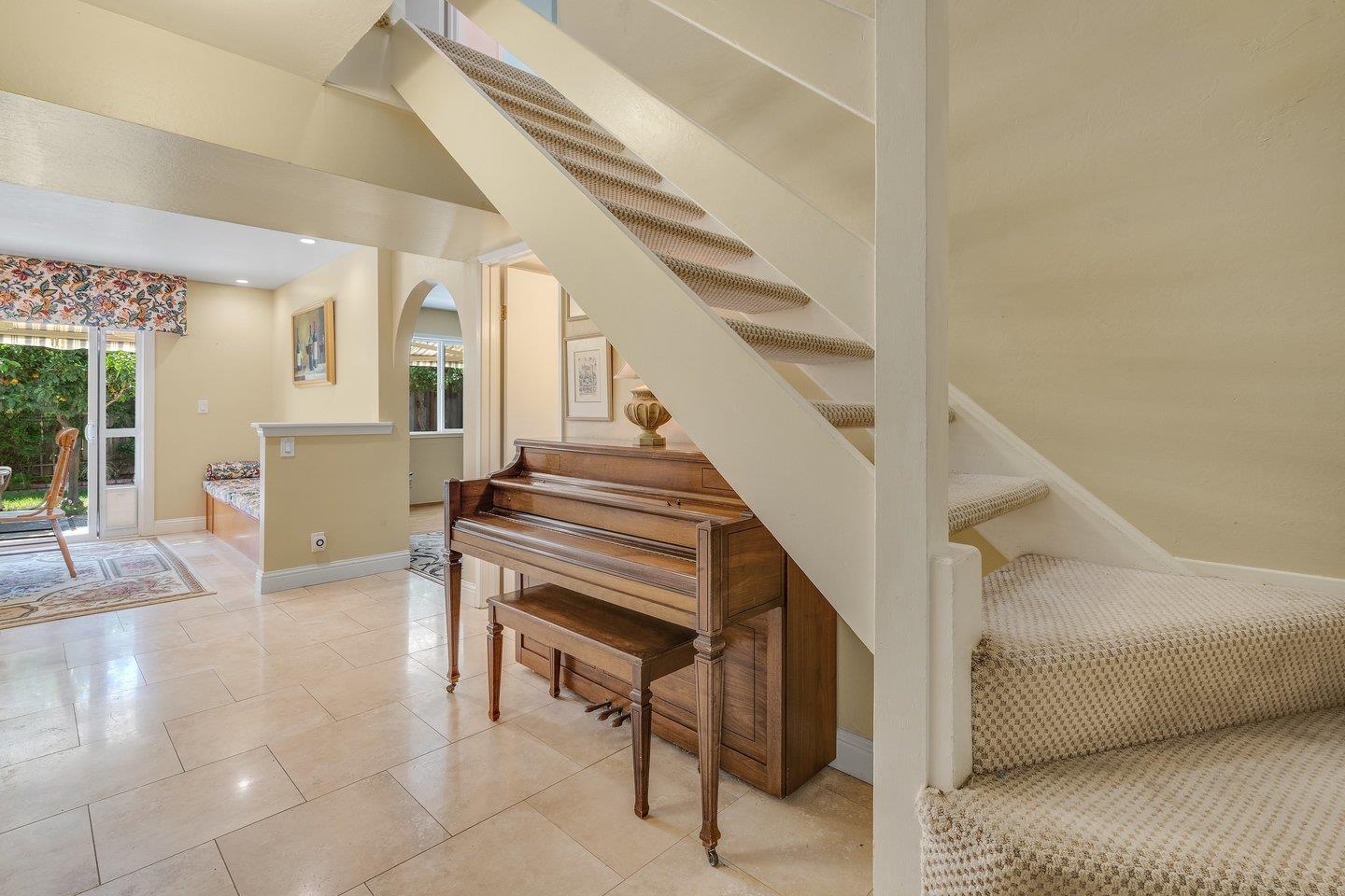 2289 Montezuma Drive Campbell, CA 95008 - Photo 9 of 46