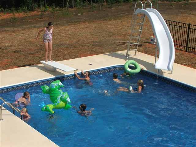 326 Edens Ridge Drive, Unit EDENS RIDGE SUBDIVSION Six Mile, SC 29682 - Photo 20 of 25 Gallery Image 20