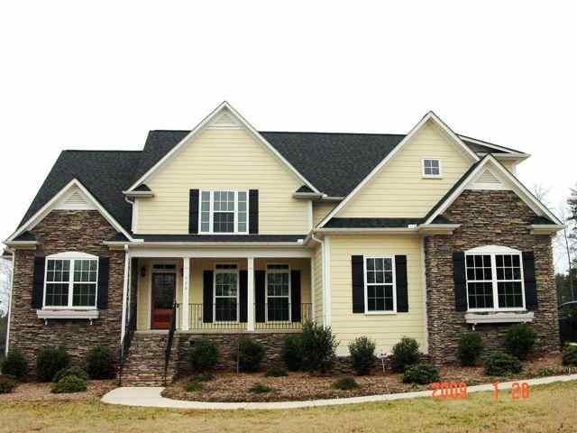 326 Edens Ridge Drive, Unit EDENS RIDGE SUBDIVSION Six Mile, SC 29682 - Photo 2 of 25 Gallery Image 2