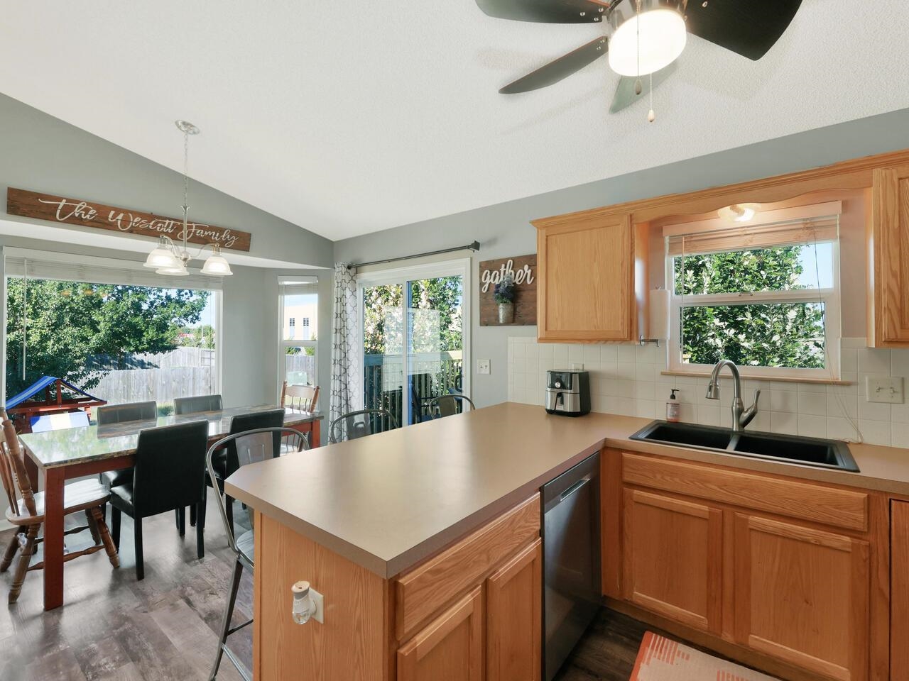 3114 Kite Street Wichita, KS 67219 - Photo 9 of 35