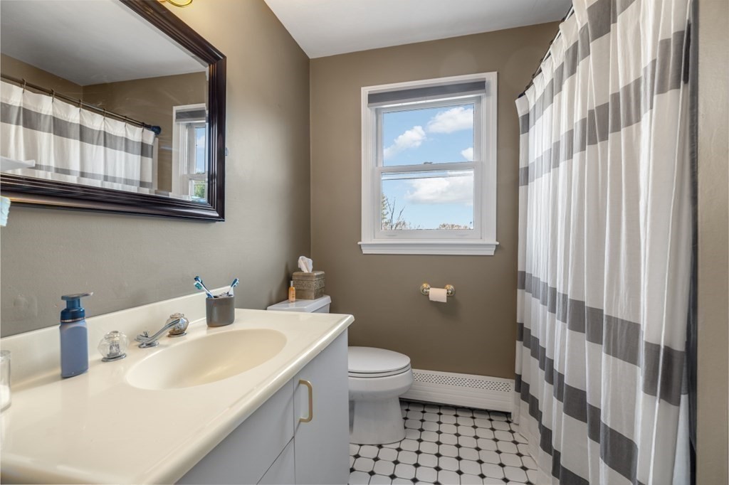 11 Karen Road Framingham, MA 01701 - Photo 30 of 39 Gallery Image 30