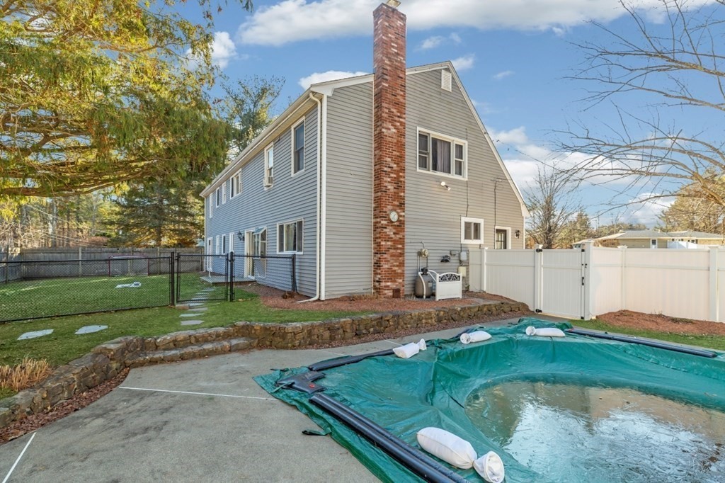 11 Karen Road Framingham, MA 01701 - Photo 34 of 39 Gallery Image 34