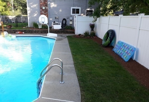 11 Karen Road Framingham, MA 01701 - Photo 36 of 39 Gallery Image 36