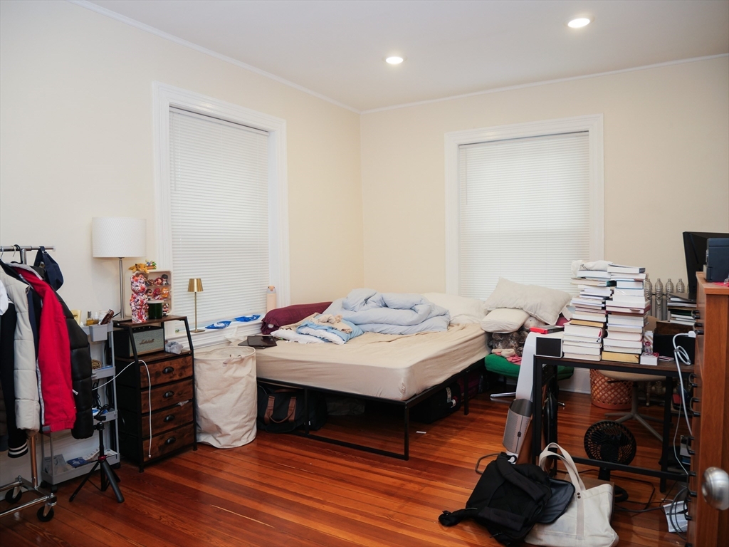 10 Beals Street, Unit 2 Brookline, MA 02446 - Photo 8 of 11