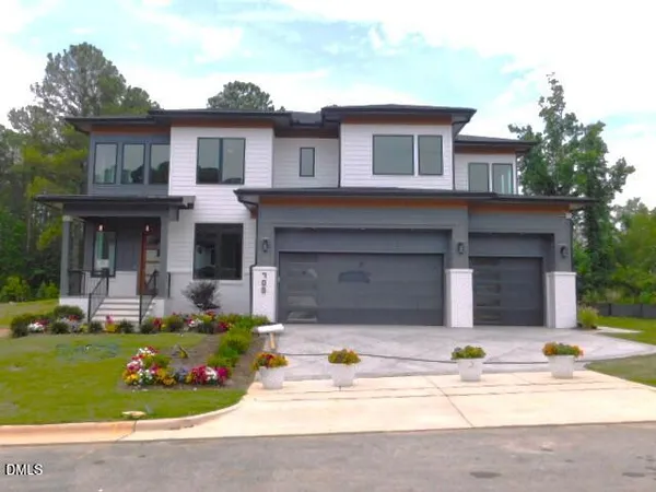 $1,795,000 | 705 Ahad Court, Apex, NC 27523