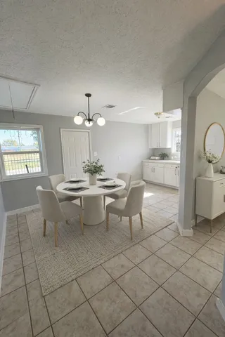 $1,350 | 2101 Maury Street, Unit A, Houston, TX 77026