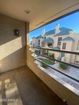 $2,100 | 101 North 7th Street, Unit 270, Phoenix, AZ 85006