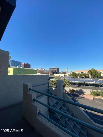 $2,100 | 101 North 7th Street, Unit 270, Phoenix, AZ 85006