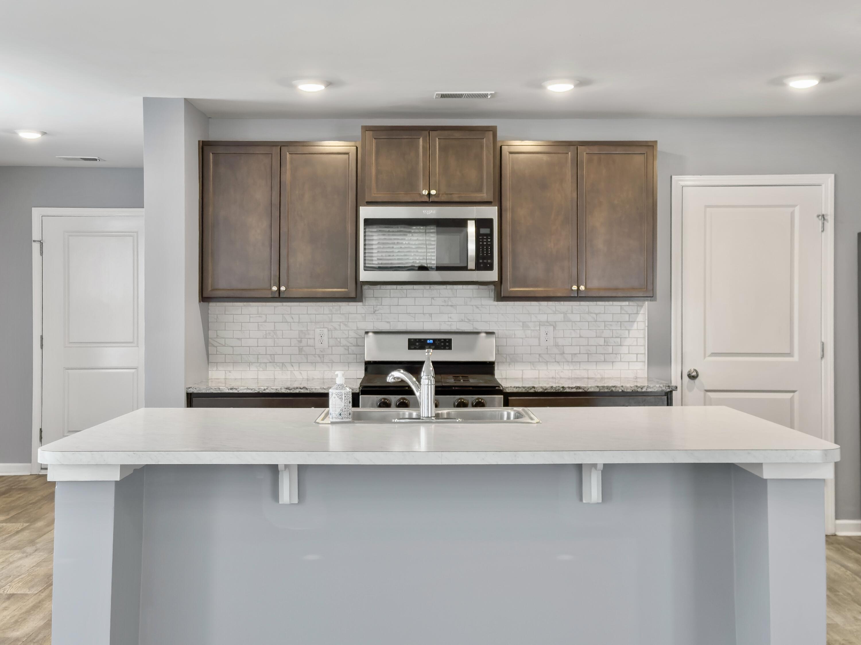 116 Bright Meadow Road Summerville, SC 29483 - Photo 11 of 39 Kitchen