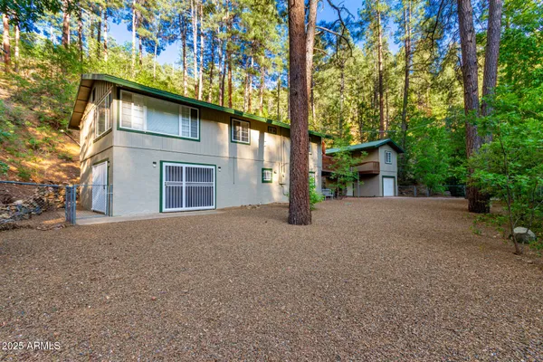 $535,000 | 8475 South Breezy Pine Road, Mayer, AZ 86333