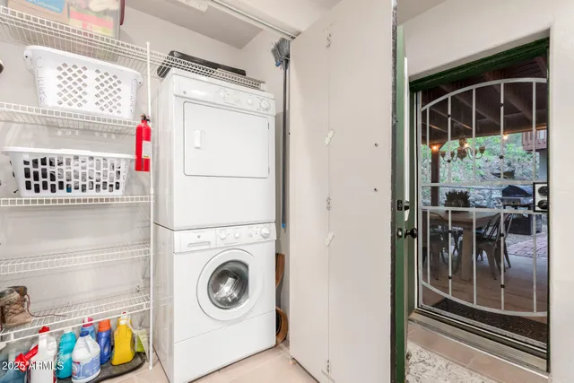 $537,000 | 8475 South Breezy Pine Road, Mayer, AZ 86333