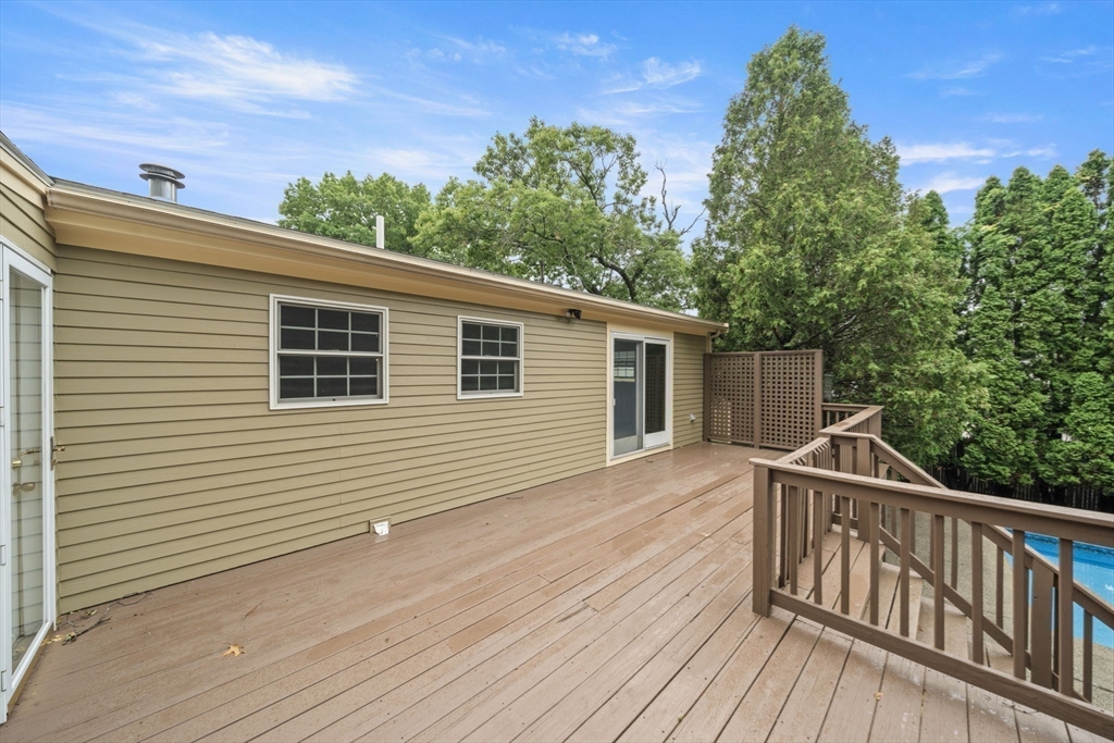 24 Prospect Avenue Saugus, MA 01906 - Photo 38 of 40