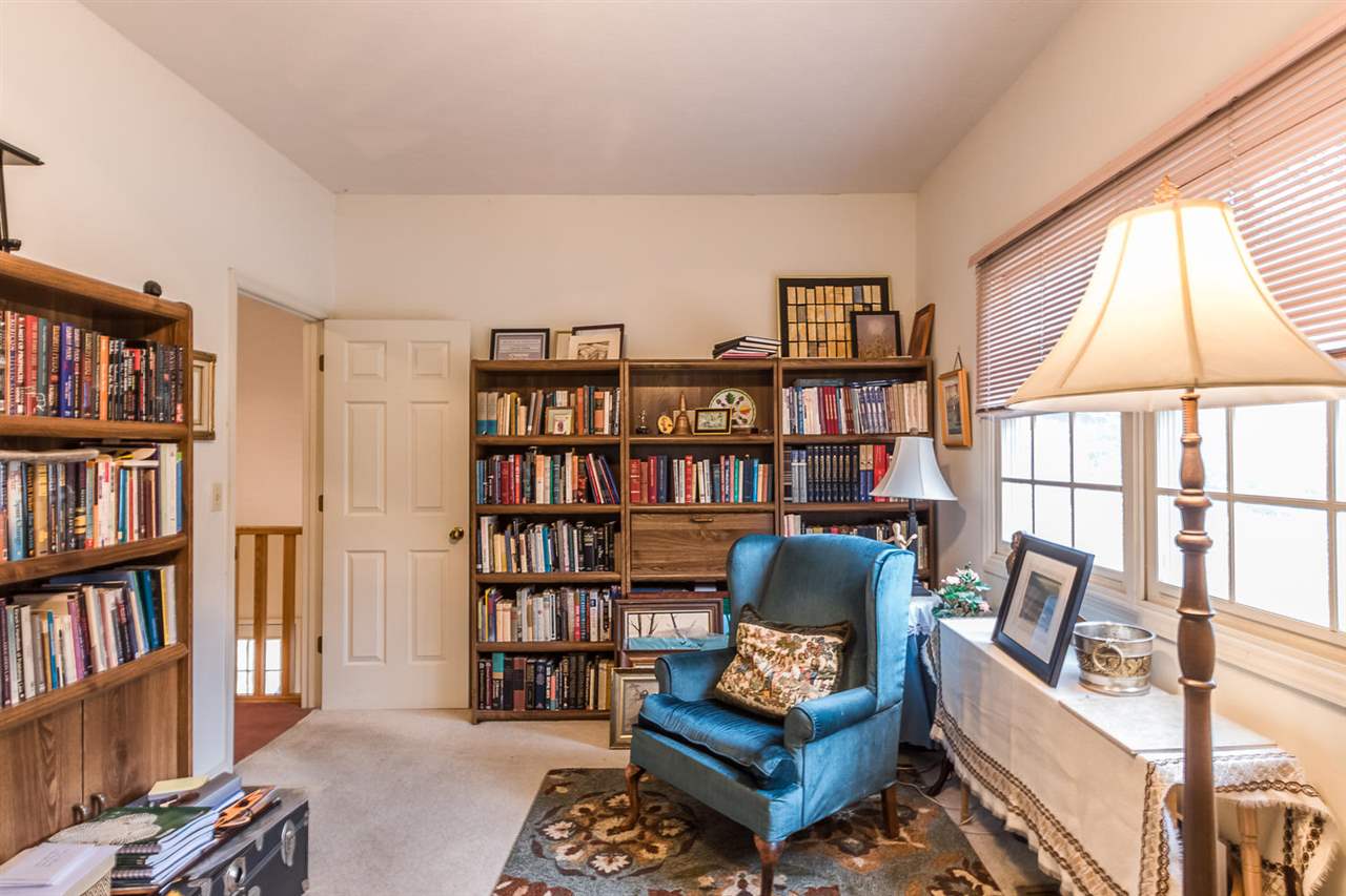 1115 Ridgemont Court Bloomington, IN 47401 - Photo 19 of 26 Gallery Image 19