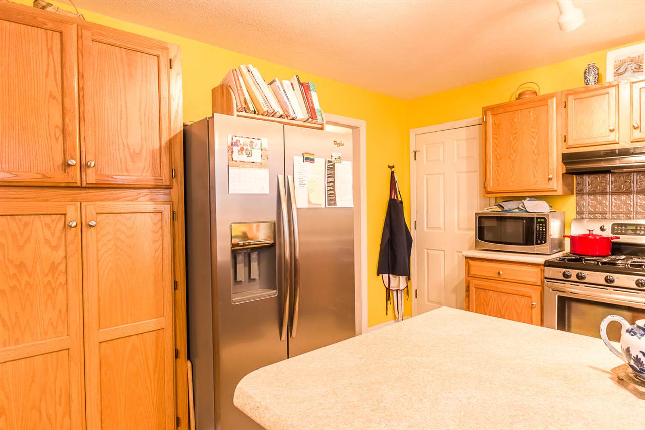 1115 Ridgemont Court Bloomington, IN 47401 - Photo 6 of 26 Gallery Image 6
