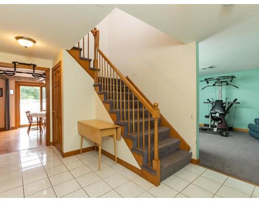 129 Newbury Road Rowley, MA 01969 - Photo 11 of 19