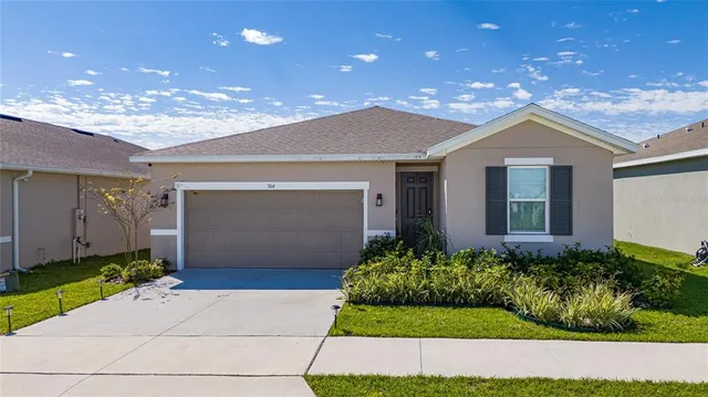 $1,900 | 564 Hennepin Loop, Lake Wales, FL 33898