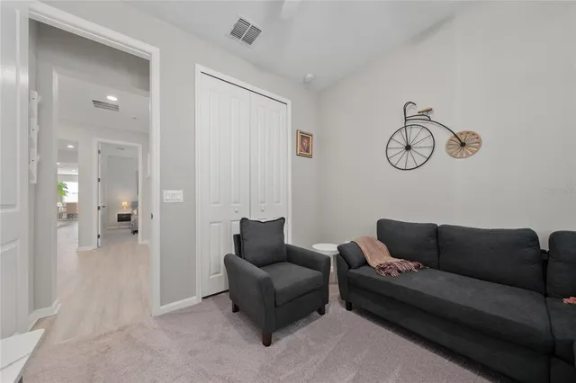 $1,900 | 564 Hennepin Loop, Lake Wales, FL 33898