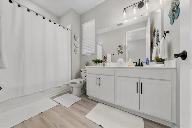 $1,900 | 564 Hennepin Loop, Lake Wales, FL 33898