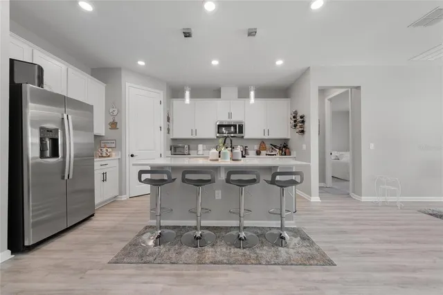 $1,900 | 564 Hennepin Loop, Lake Wales, FL 33898