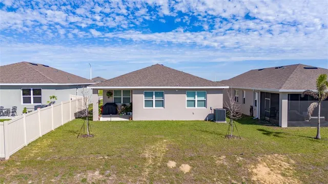 $1,900 | 564 Hennepin Loop, Lake Wales, FL 33898