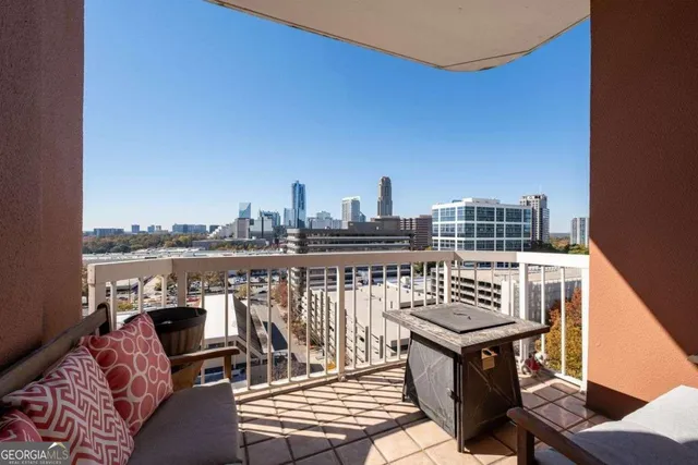 $414,000 | 3435 Kingsboro Road Northeast, Atlanta, GA 30326