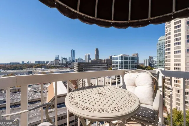 $414,000 | 3435 Kingsboro Road Northeast, Atlanta, GA 30326