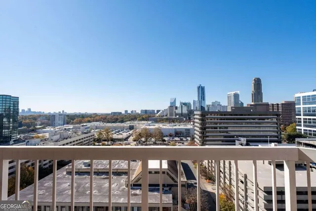 $414,000 | 3435 Kingsboro Road Northeast, Atlanta, GA 30326