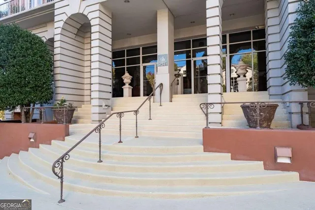 $414,000 | 3435 Kingsboro Road Northeast, Atlanta, GA 30326