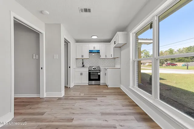 $350,000 | 7937 Helmsdale, Ocean Springs, MS 39564