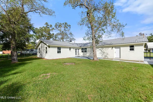 $350,000 | 7937 Helmsdale, Ocean Springs, MS 39564