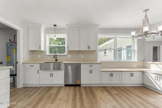 $350,000 | 7937 Helmsdale, Ocean Springs, MS 39564