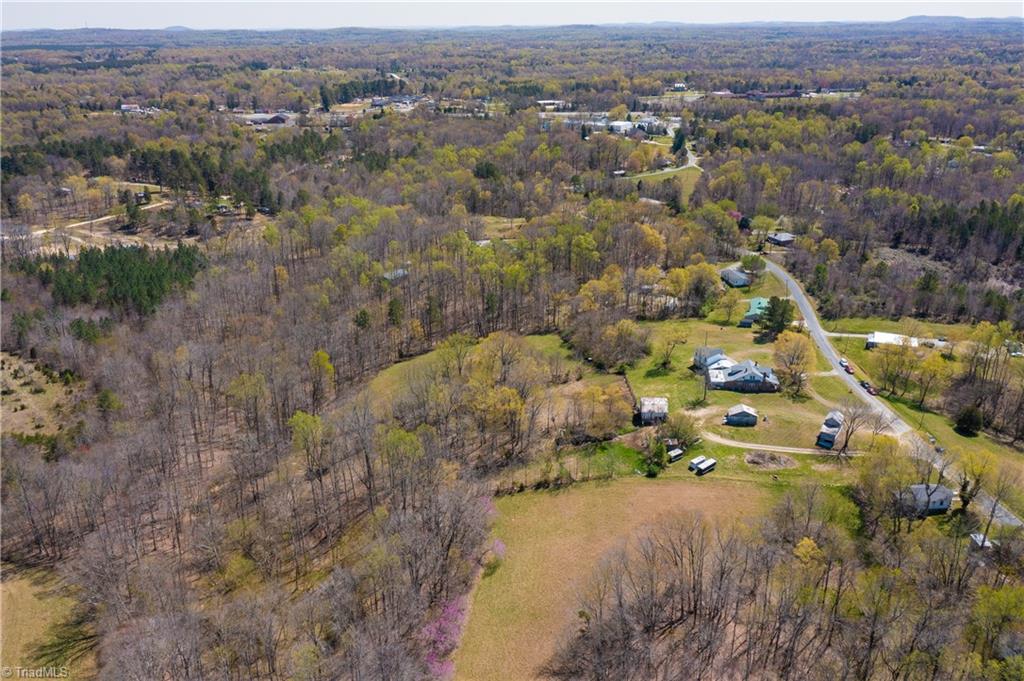 760 Ed Sink Road Thomasville, NC 27360 - Photo 47 of 50 Gallery Image 47