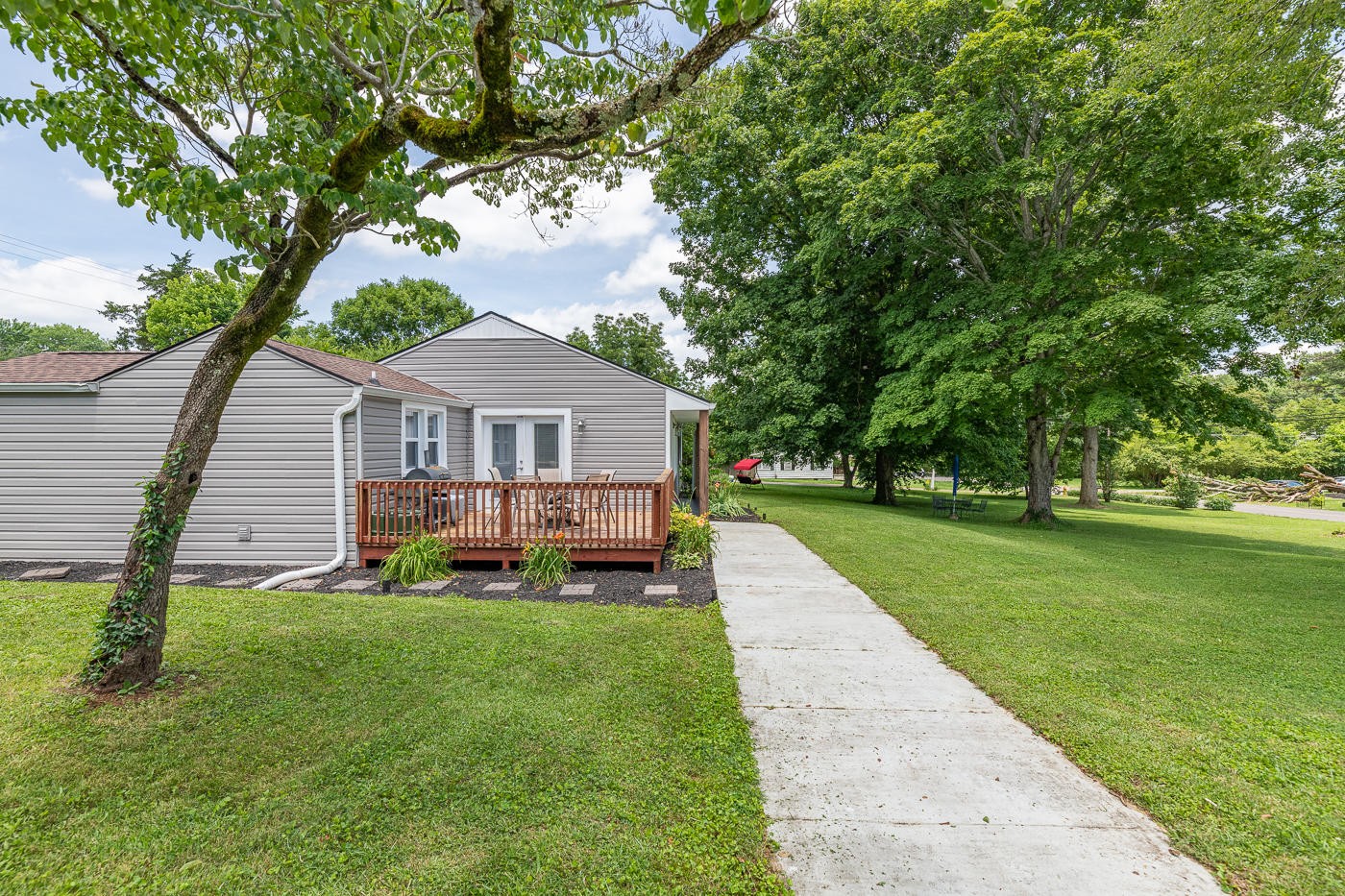 834 Cedar Springs Road Athens, TN 37303 - Photo 3 of 24 Gallery Image 3