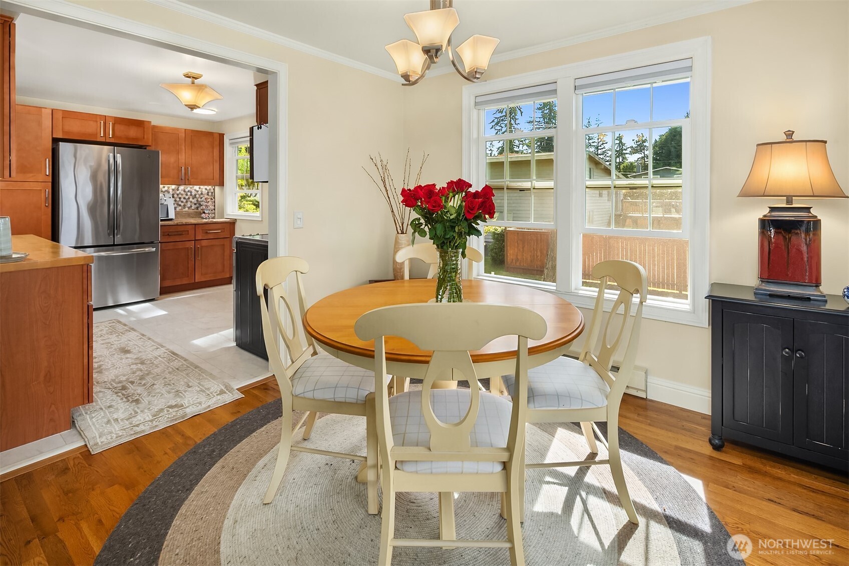 8724 Main Street Edmonds, WA 98026 - Photo 11 of 40 Gallery Image 11