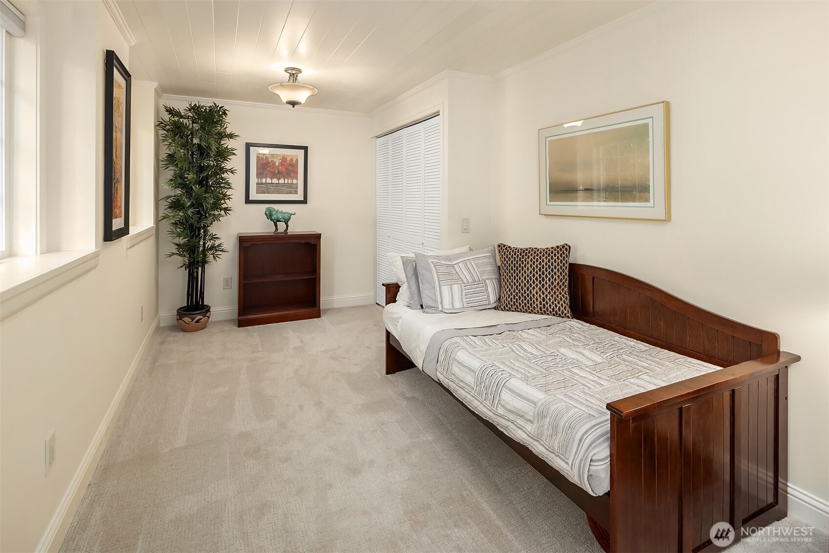 8724 Main Street Edmonds, WA 98026 - Photo 24 of 40 Gallery Image 24