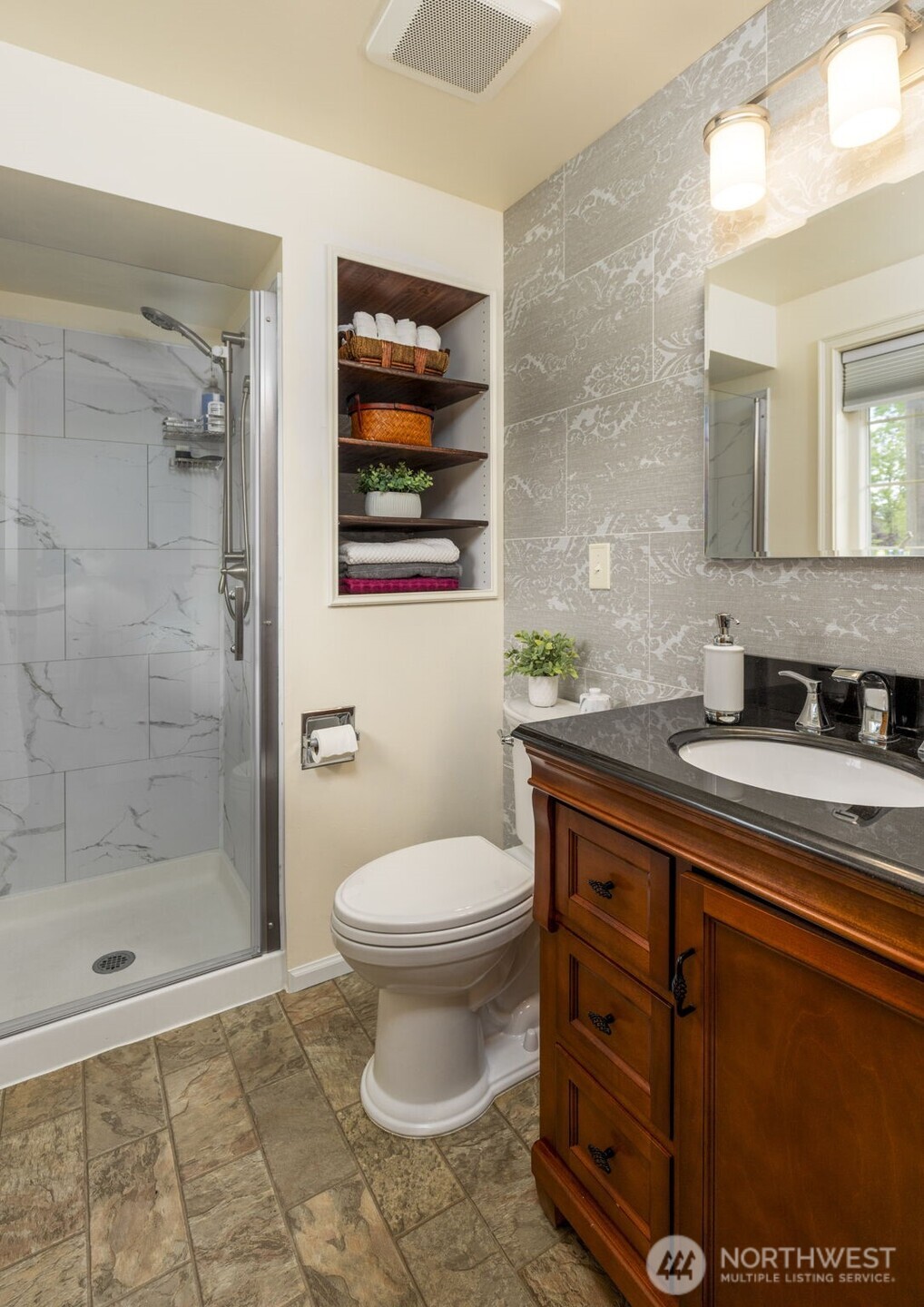 8724 Main Street Edmonds, WA 98026 - Photo 26 of 40 Gallery Image 26