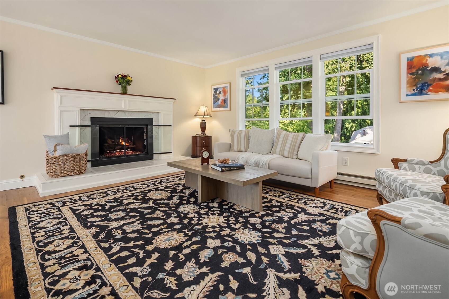 8724 Main Street Edmonds, WA 98026 - Photo 3 of 40 Gallery Image 3